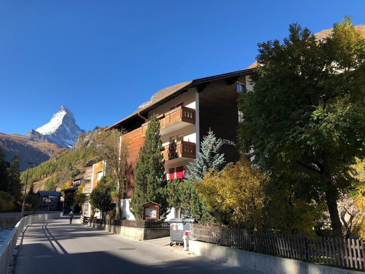 Eagle Apartment With Splendid And Direct View Of The Matterhorn Zermatt Exterior photo